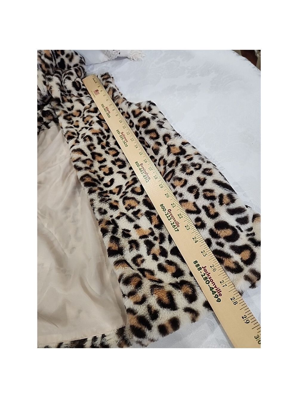 Jen and Co. Women's Leopard Animal Print Super Soft Faux Fur Hooded Vest - Picture 9 of 11